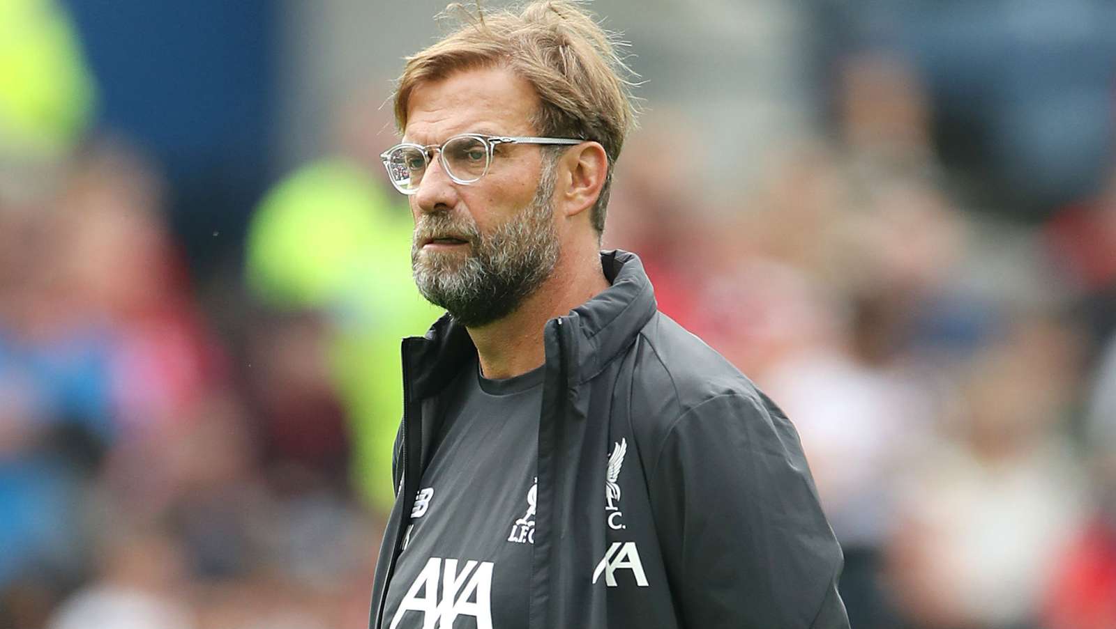 今夜里昂再遭质疑：社区盾节点到来；态度坚定；年轻球员得到机会的简单介绍