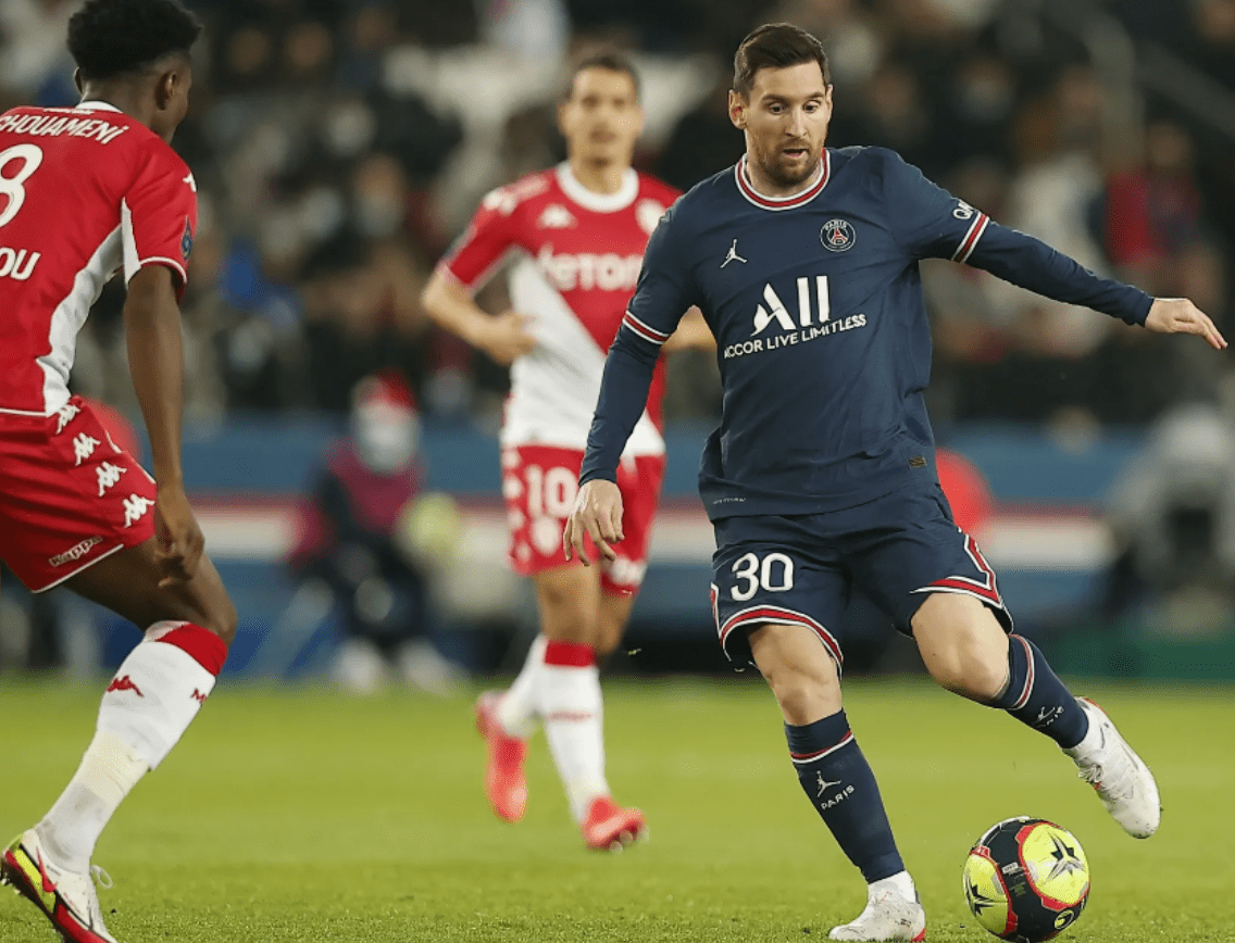 门兴格拉德巴赫窗口期手感冰凉，志在法甲名次提升，压力陡增，资深球员宣示担当的简单介绍