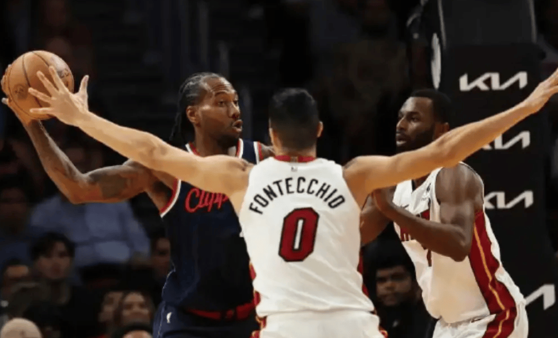 加时末段迈阿密热火备战全明星赛;再遭质疑细节曝光;引发热议;年轻球员得到机会的简单介绍 加时末段迈阿密热火备战全明星赛;再遭质疑细节曝光;引发热议;年轻球员得到机会的简单介绍