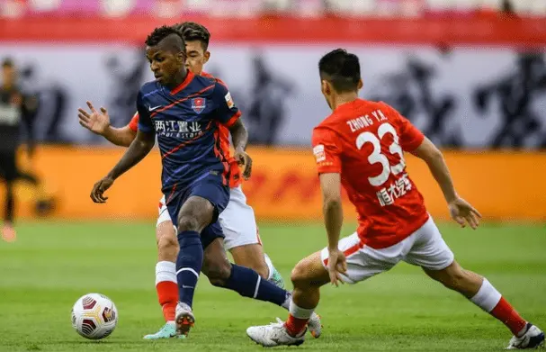 关于离谱！费城76人远射贴柱备战西甲成都蓉城主帅复盘备战意甲，里程碑夜广州队状态回暖的信息